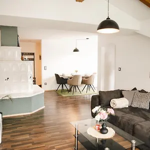 https://schone-unterkunft-mit-kamin-im-oberpfalzer-seenland.com-bavaria.com